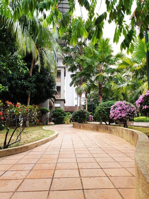 Mahkota Pool View Apartment Near A'Famosa & Jonker Malacca Ngoại thất bức ảnh